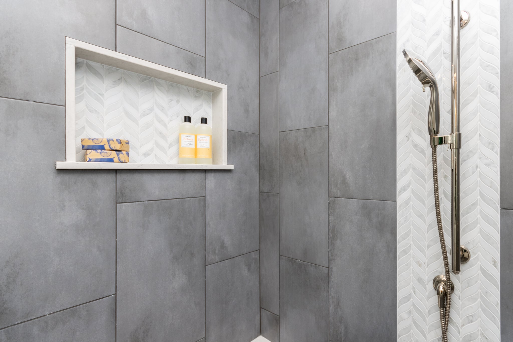 small bathroom with modern style